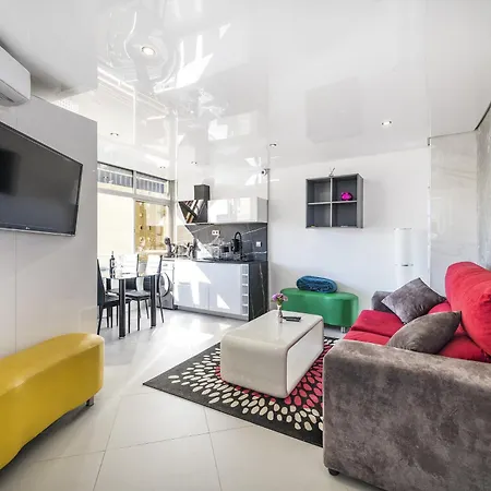 Dafne De Steram Flats Apartment *