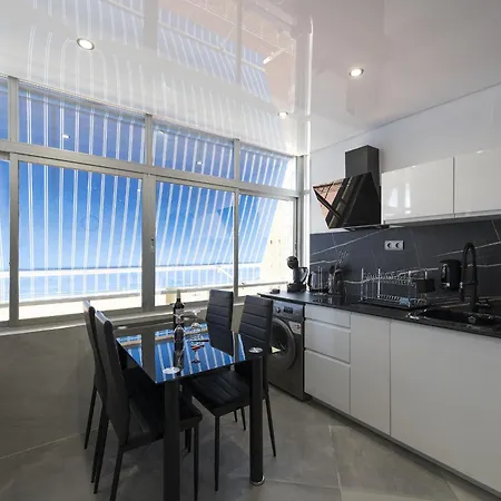 Dafne De Steram Flats Apartment *